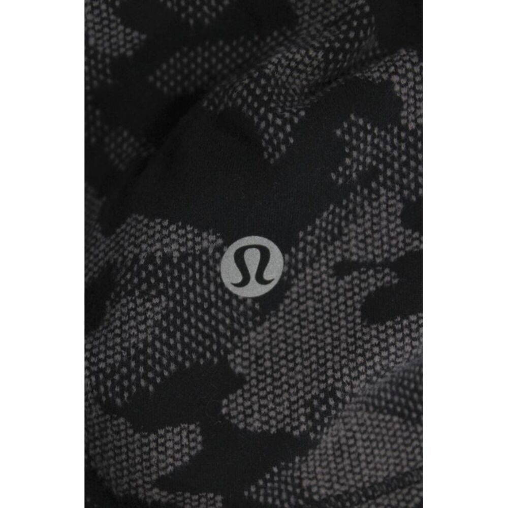 Lululemon Womens Black Camo Mock Neck Zip Pullover Long Sleeve Nylon Size 4 - Picture 4 of 4